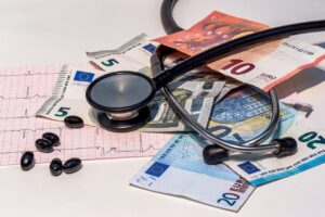 GKV-Kasse - Sieben-Milliarden-Euro-Loch wirft Schatten voraus!